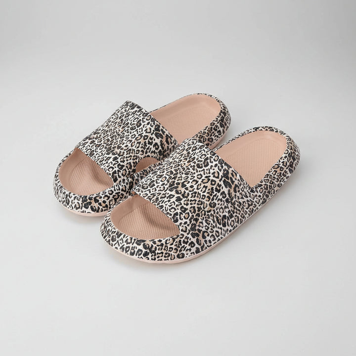 Comfortable Slippers with Foot Support, Adjustable Fit, and Cushioned Sole