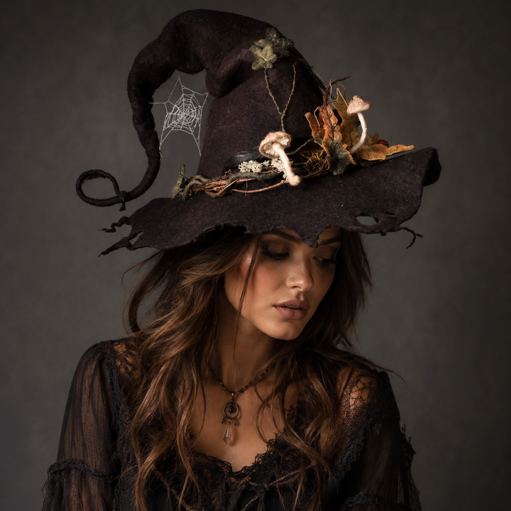 Čarodějnický klobouk na Halloween – prodyšný materiál, 5 barev