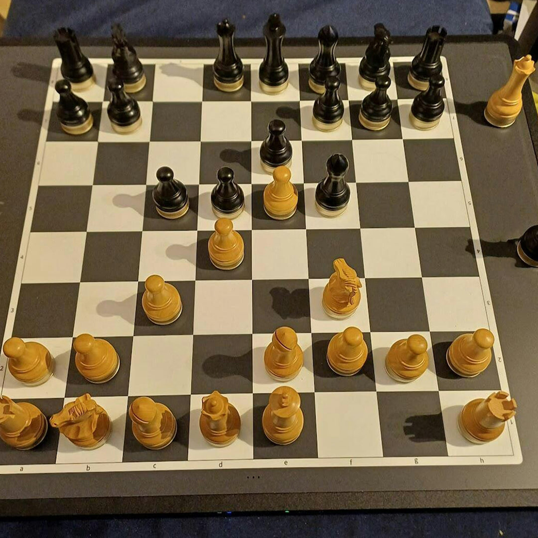 Advanced Wooden Pieces Automated Opponent Robotic Chessboard - Image 5