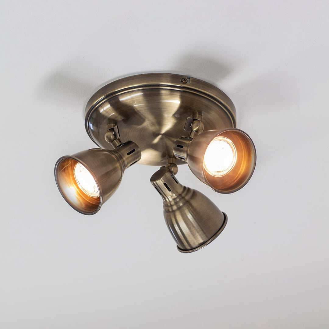 Antique Brass 3 Light Round Spotlight - Image 3
