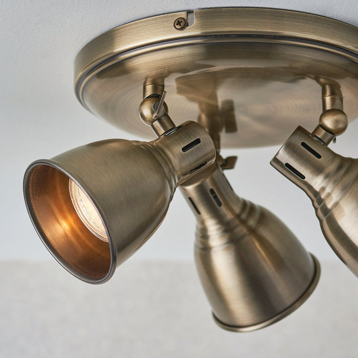 Antique Brass 3 Light Round Spotlight - Image 4