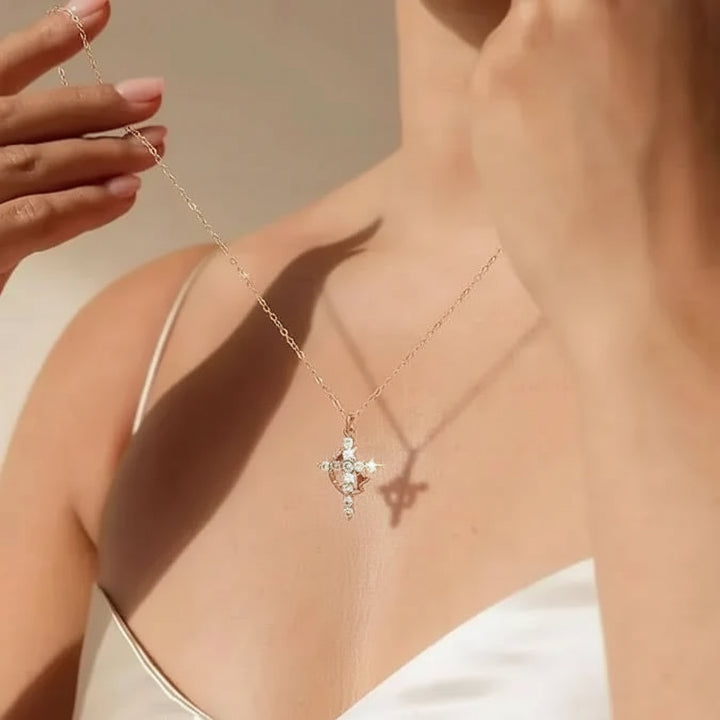 Korshalsband med krona – Guld, silver & roséguld – Tro & symbolik