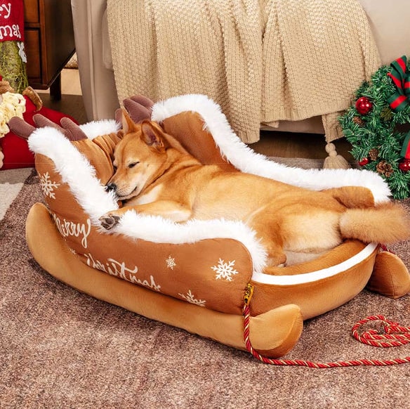 Christmas Sleigh Dog Bed Plush Velvet With Non-Slip Bottom - Image 10