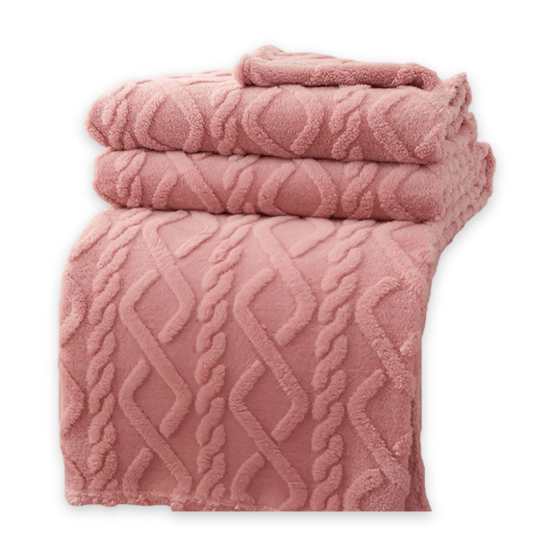 Double-Layer Fleece Blanket With Modern Geometric Design - Image 5