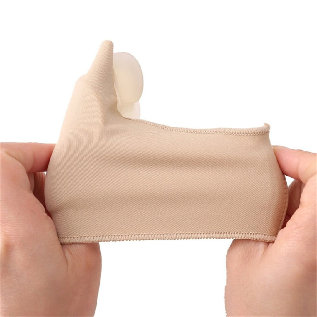 Ergonomic Toe Straightener For Bunion Correction And Pain Relief - Image 4