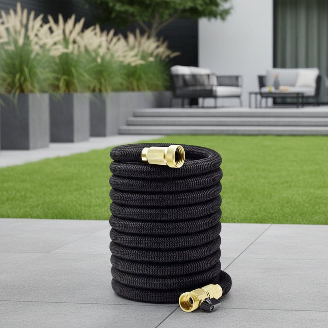 Expandable Garden Hose With Aluminium Connectors Lightweight And Durable For Patio Garden And Car Care - Image 1