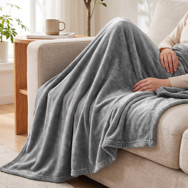 Fleece Throw Blanket Plush Soft Cozy - Image 9