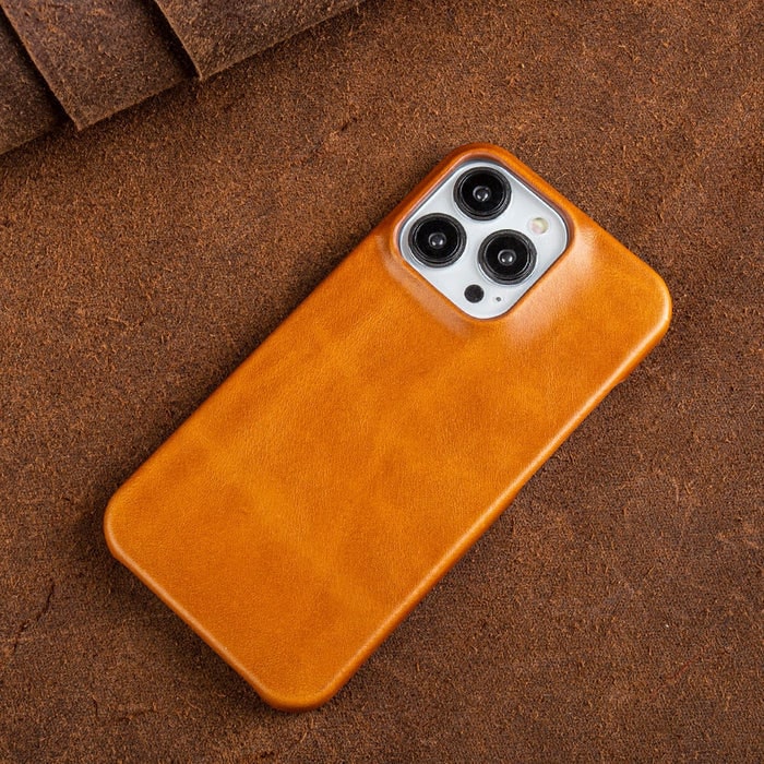 Genuine Leather iPhone Case With Oil Wax Finish For Enhanced Texture And Durability - Image 15