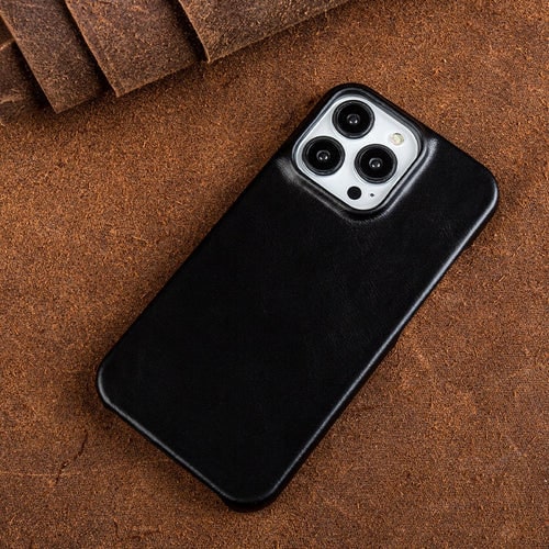 Genuine Leather iPhone Case With Oil Wax Finish For Enhanced Texture And Durability - Image 9