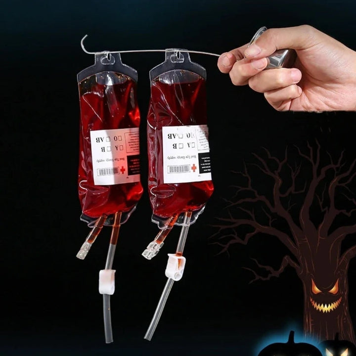 Halloween Blood Bag Drink Pouches With Syringe For Party Supplies Authentic Spooky Effect - Image 3