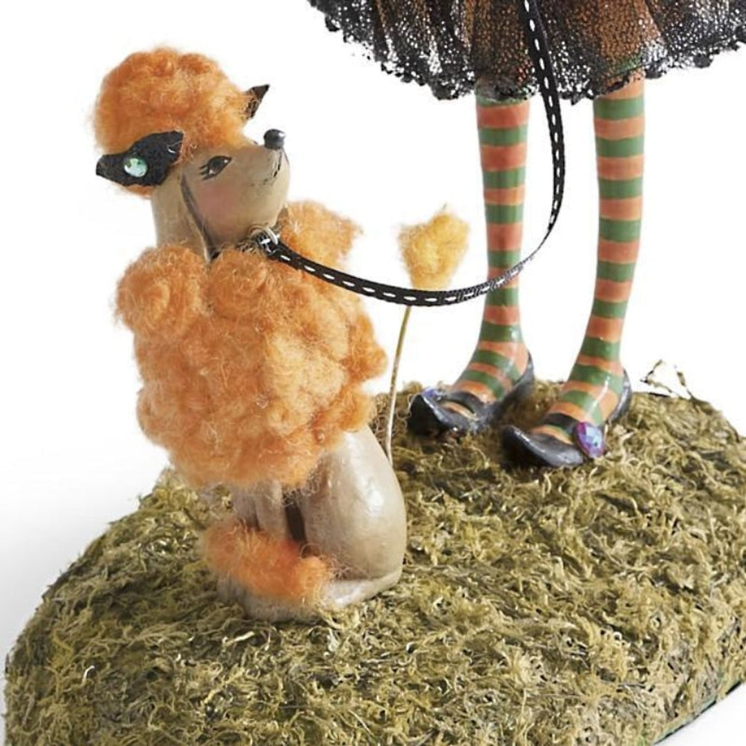 Halloween Figurine Witch-Themed Design With Resin Construction And Lightweight For Indoor Decor - Image 8