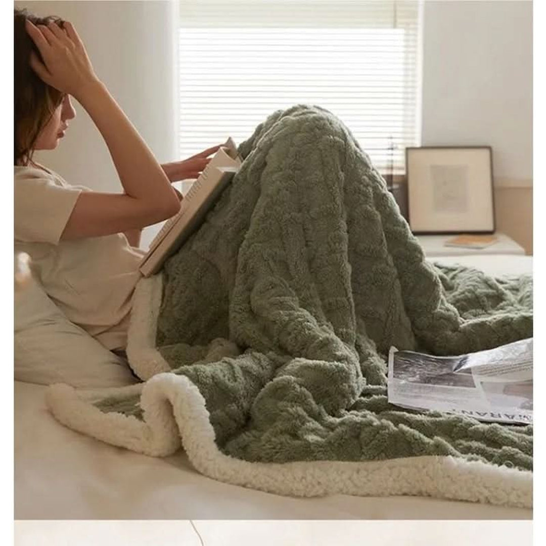 Lambswool Winter Soft Warm Throw Thick Fleece Blanket - Image 4