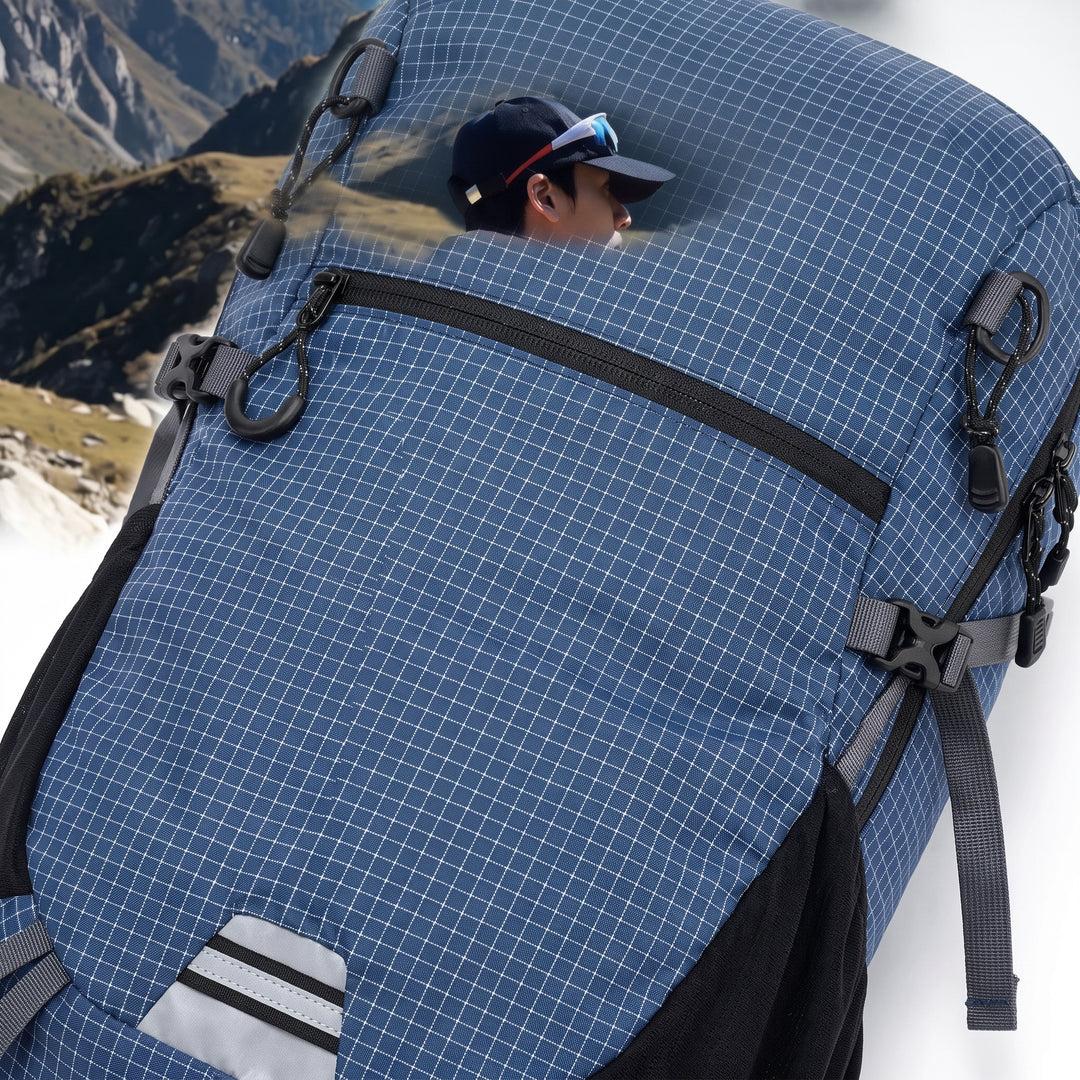 Lightweight Hiking Backpack with Secure Daypack Trekking and Pattern - detail
