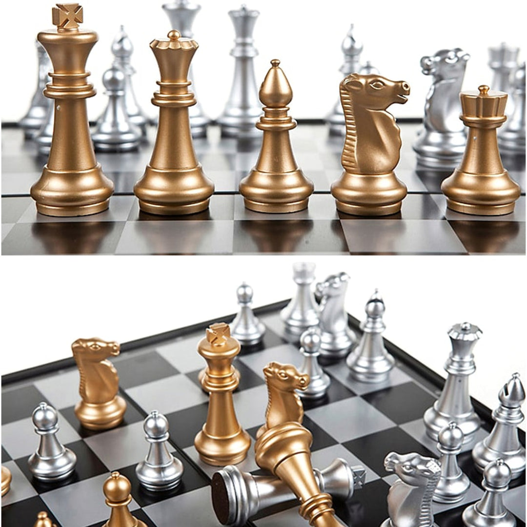 Magnetic Chess Set With Folding Board For Elementary School Students - Image 6