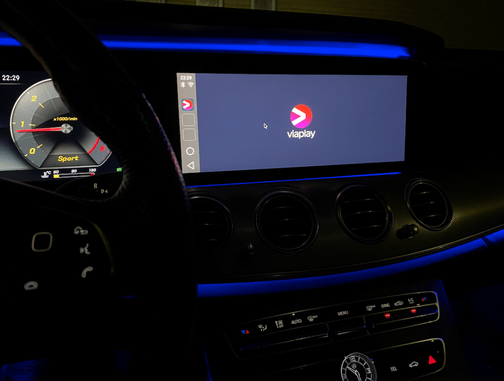 Plug'n Play Android 12 Car Streaming Box - Image 8