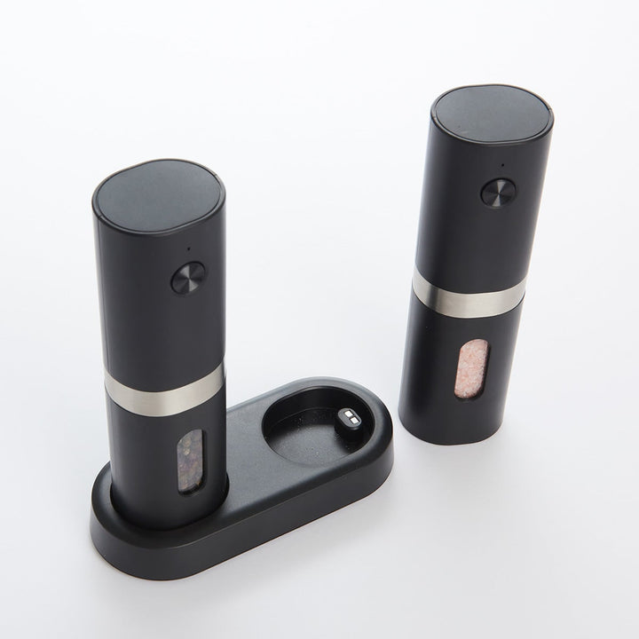 Rechargeable Salt And Pepper Mill Set With Adjustable Grind And LED Light - Image 7