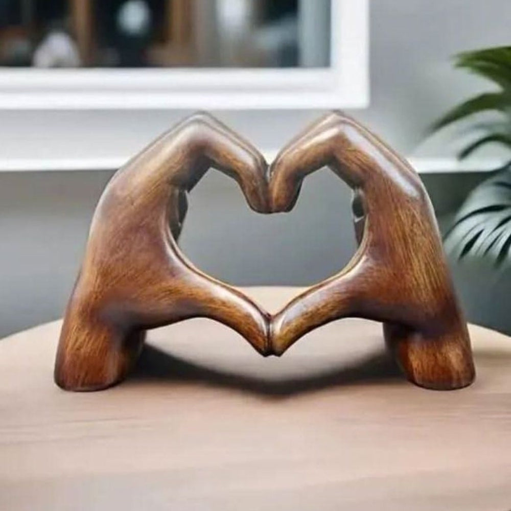 Resin Heart Hands Sculpture Figurine - Image 2