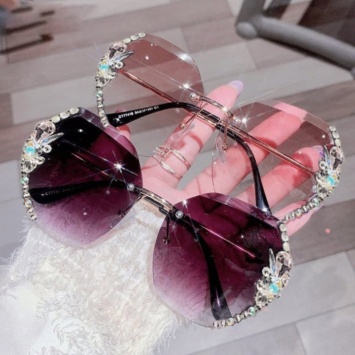 Women's Sunglasses UV Protection Oversized Retro Round Frames - Image 2