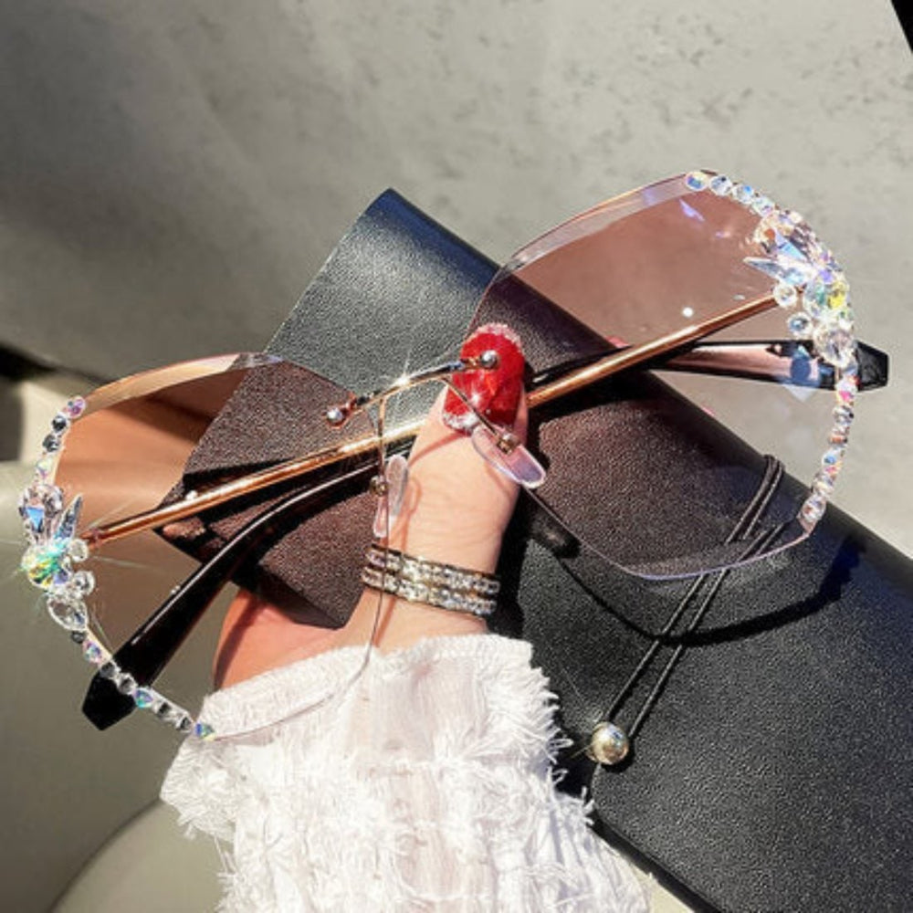 Women's Sunglasses UV Protection Oversized Retro Round Frames - Image 6