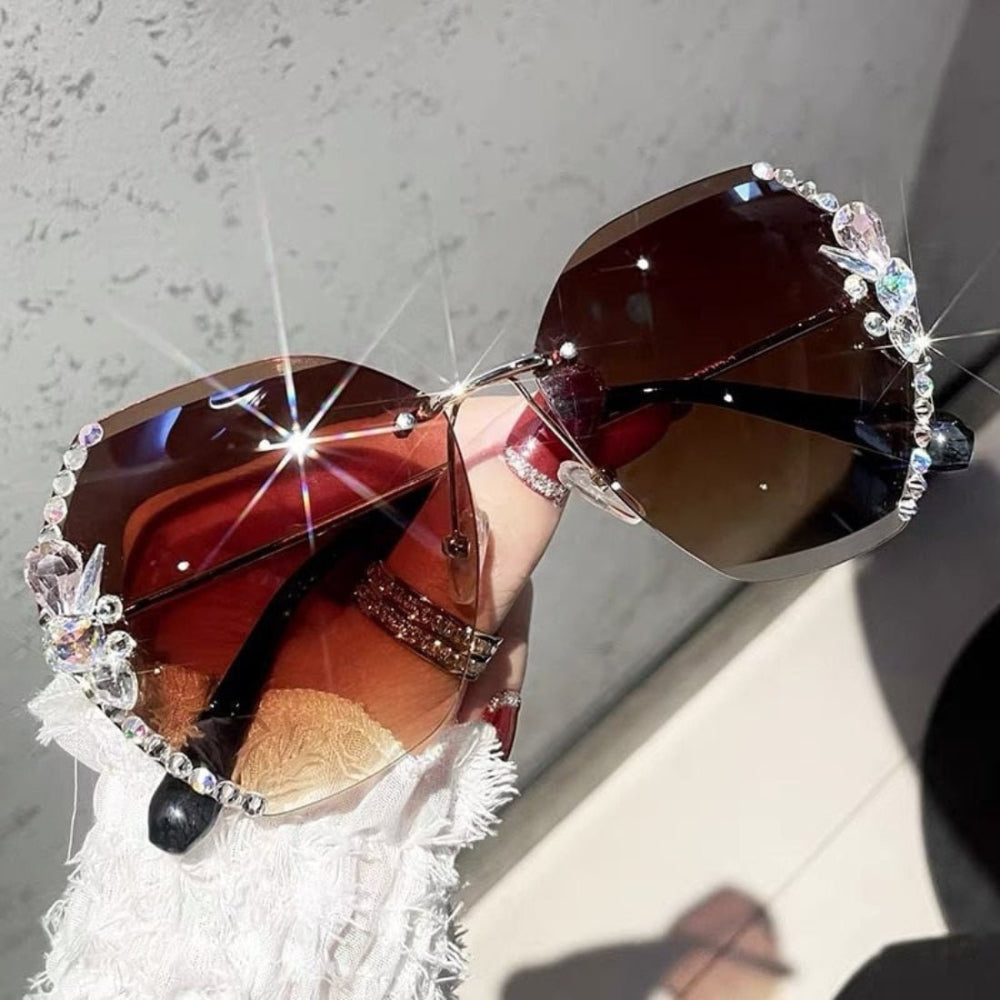 Women's Sunglasses UV Protection Oversized Retro Round Frames - Image 9